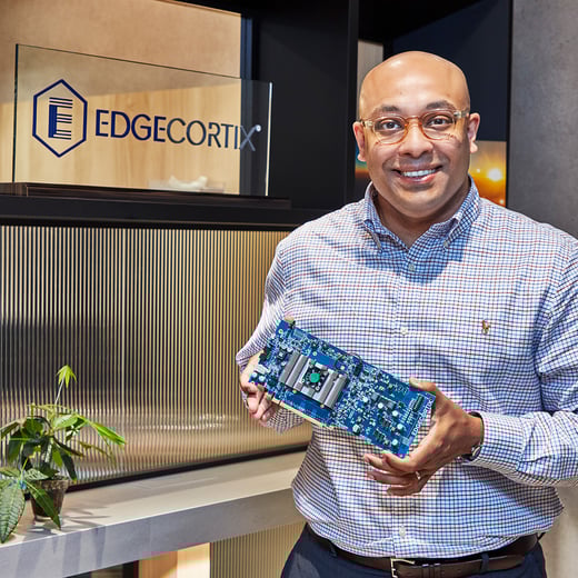 Sakya-Dasgupta-with-EdgeCortix-SAKURA-I-AI-Processor